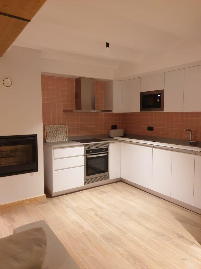 Apartment Casa Blas Gistain Bagian luar foto
